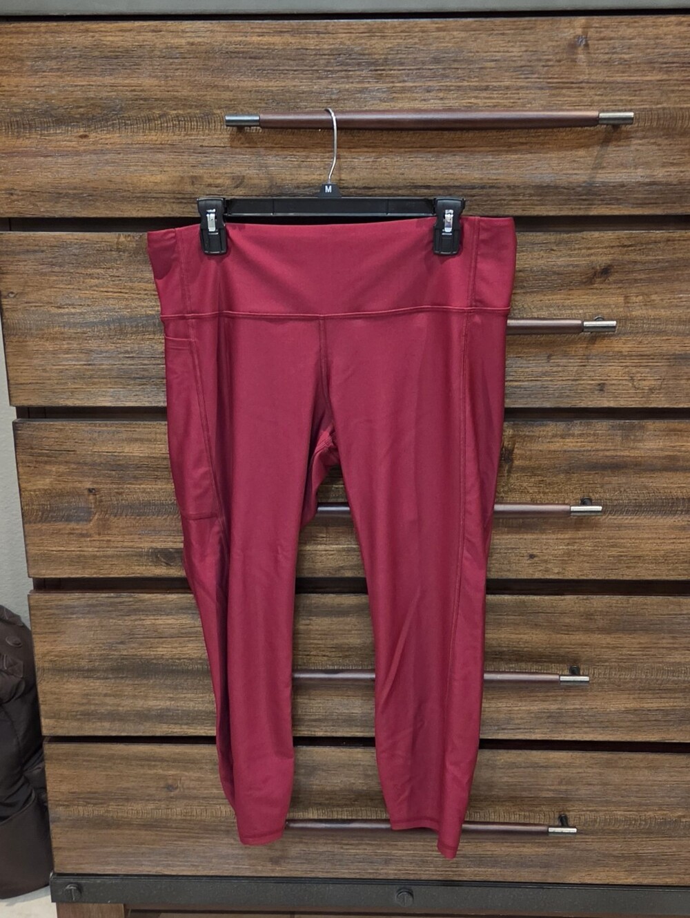 Under Armour Women's Maroon Pattern Leggings Size XL